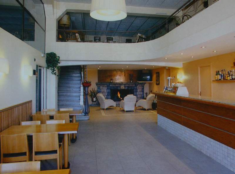 Hotel Bellavista 벨베르 데 세르다니아 외부 사진